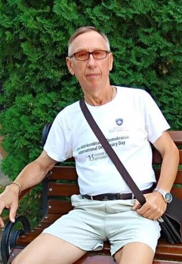 ALEX (@alex5258486) — my photo № 1