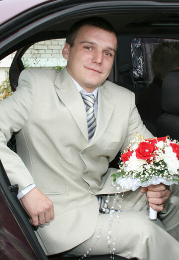 Моя фотография - Юра, 34 из Барановичи (@ura47105)