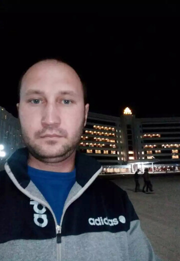 Моя фотография - Артур Сейтмамбетова, 39 из Черноморское (@arturseytmambetova2)