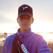 Максим, 18, Челябинск