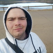 Виталий, 25, Мирный (Саха)