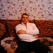 Владимир, 47, Губаха
