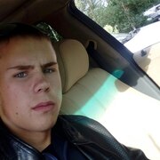 Денис, 24, Дивногорск