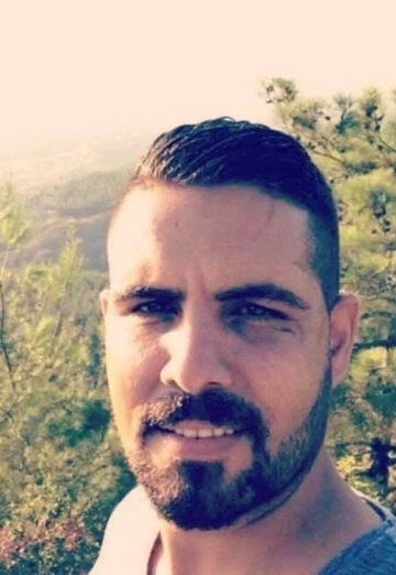 Umut (@umut622) — my photo № 1