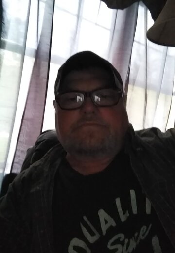 My photo - Earl, 55 from Des Moines (@earl43)