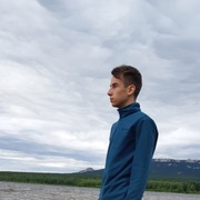 Иван, 21, Пласт