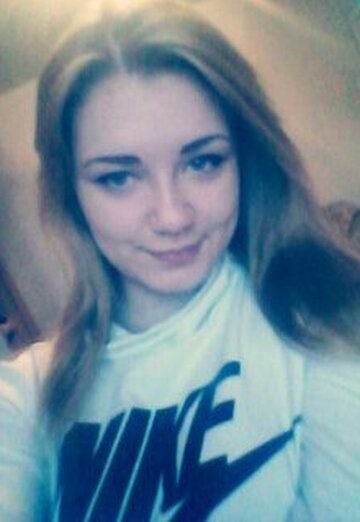 Моя фотография - Елена, 28 из Екатеринбург (@elena150920)