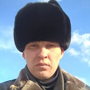 Виталя, 32, Карымское
