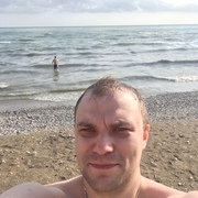 Антон, 37, Озеры
