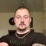 Lubo?, 40, Прага