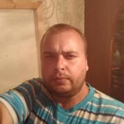 Кирилл, 34, Калининск