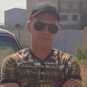 Валерий, 36, Ленинск