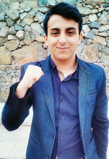 Моя фотография - Юнес, 27 из Баку (@unes22)