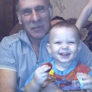 Юра Разаренов, 62, Юхнов