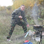 Александр, 41, Невьянск