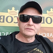 Юрий, 40, Москва