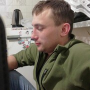 Константин, 34, Белово