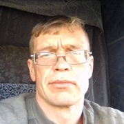 Валера, 44, Гиагинская