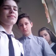 Олег, 21, Еманжелинск
