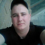 виталий, 31, Фурманов