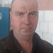 Валера, 47, Гурьевск