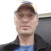Олег, 31, Видное