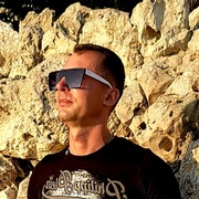 Садовский, 30, Севастополь