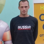 виктор, 35, Волот