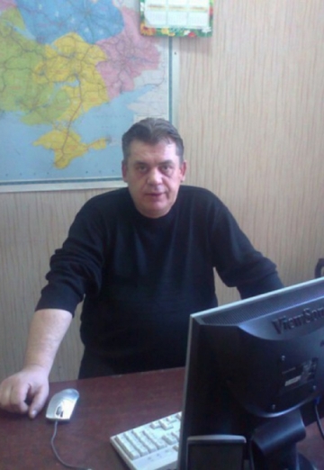 Моя фотография - Юрий, 61 из Снежное (@cherpakov-a)