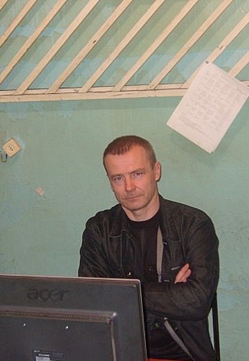 Моя фотография - Дмитрий, 56 из Усть-Нера (@dmitrijsh)