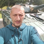 Павел, 35, Климовск