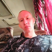Михаил, 36, Покровка