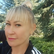 Олеся, 47, Новоульяновск