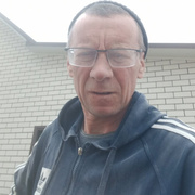 Игорь, 47, Хлевное