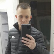 Дмитрий, 26, Васильево