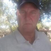 Андрей, 55, Омск