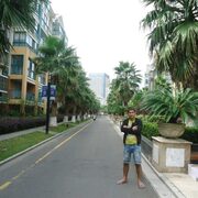 Bogdan, 30, Артем