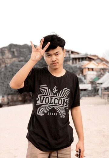 Моя фотография - Bayu bintang, 21 из Джакарта (@bayubintang)