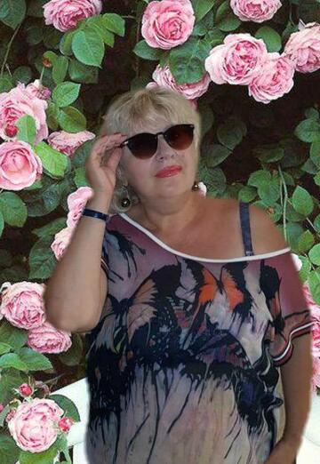 Mein Foto - Olga, 66 aus Der rote Strahl (@olga295154)