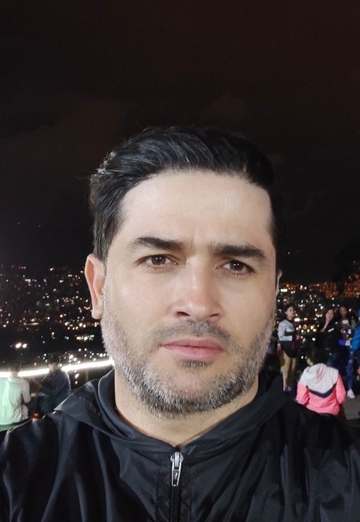 Mi foto- Sigi Alzate A, 45 de Medellín (@sigialzatea)