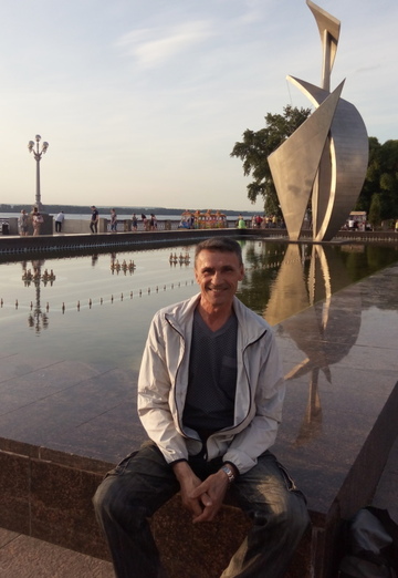 Моя фотография - Анатолий, 61 из Каменск-Уральский (@anatoliy48200)