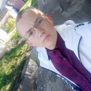 Александр, 24, Узловая