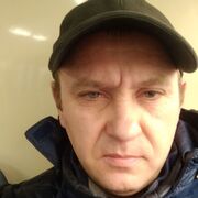 Denis, 47, Московский