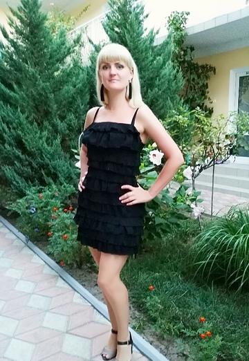 La mia foto - Elena, 41 di Babrujsk (@elena259963)