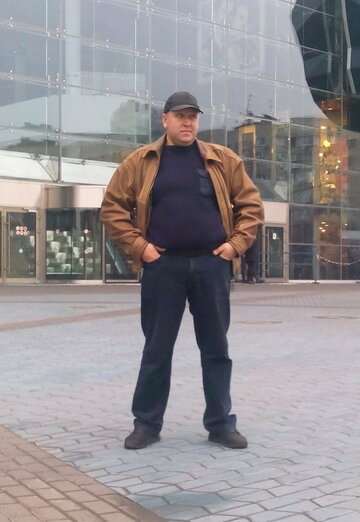 Моя фотография - Валерий, 53 из Николаев (@valeriy57060)