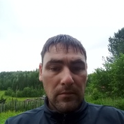 Максим, 33, Артемовск