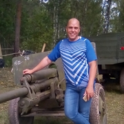алексей, 44, Остров