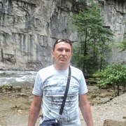 Сергей, 54, Кизел