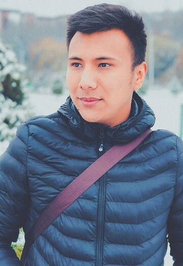 Моя фотография - Лочинбек, 24 из Алмалык (@lochinbek170)