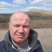 Роман, 42, Воткинск